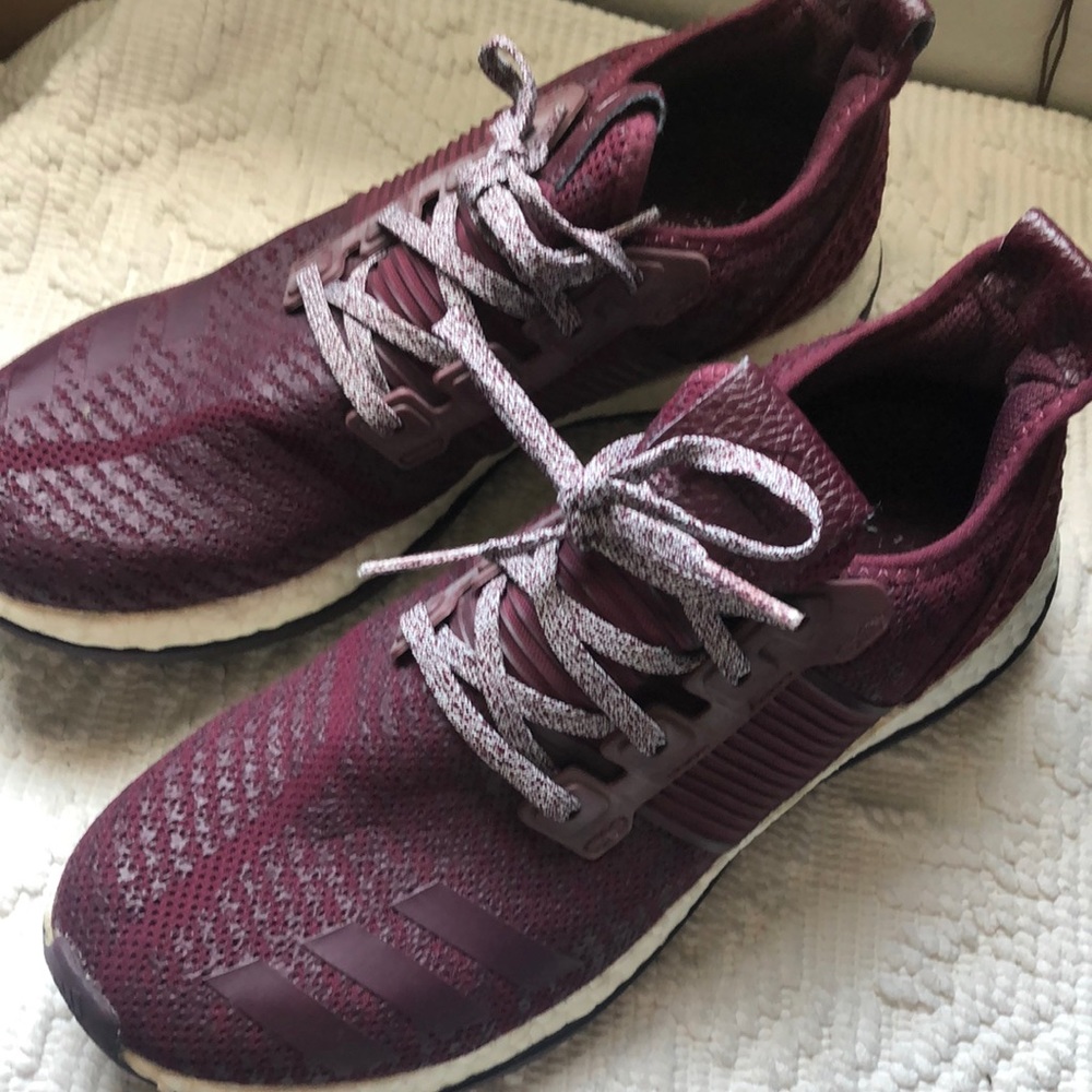 Maroon Adidas pure boost size 9